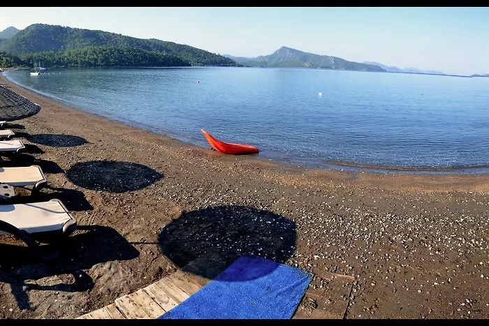 Blu Brezza Marine Lodge *