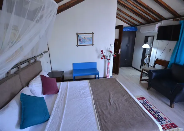 Blu Brezza Marine Lodge