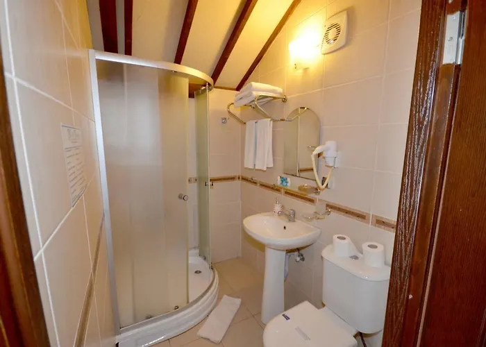 Blu Brezza Marine * 希萨勒尼