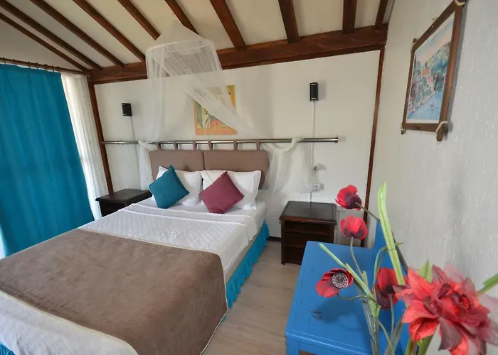 Blu Brezza Marine Lodge