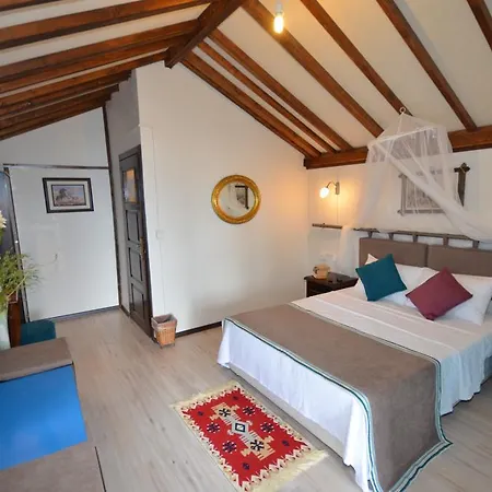 Lodge Blu Brezza Marine Hisaronu