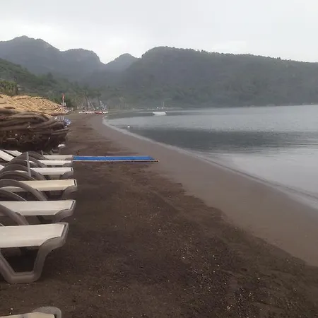 Деревянный коттедж Blu Brezza Marine Хисароню